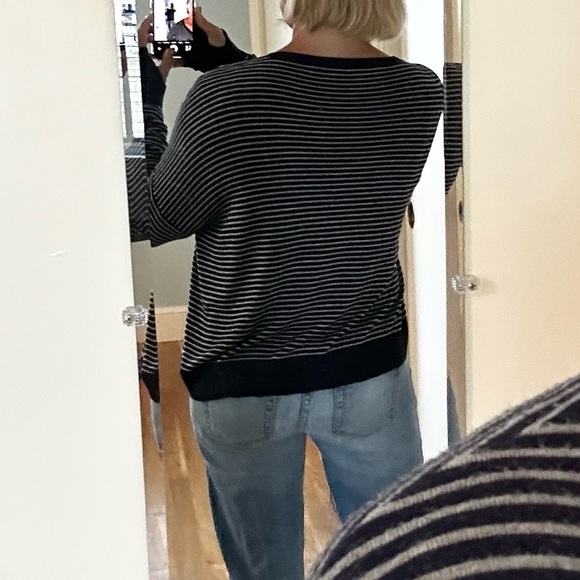 Eileen Fisher Blue Striped All Day Wear Top - Picture 9 of 15